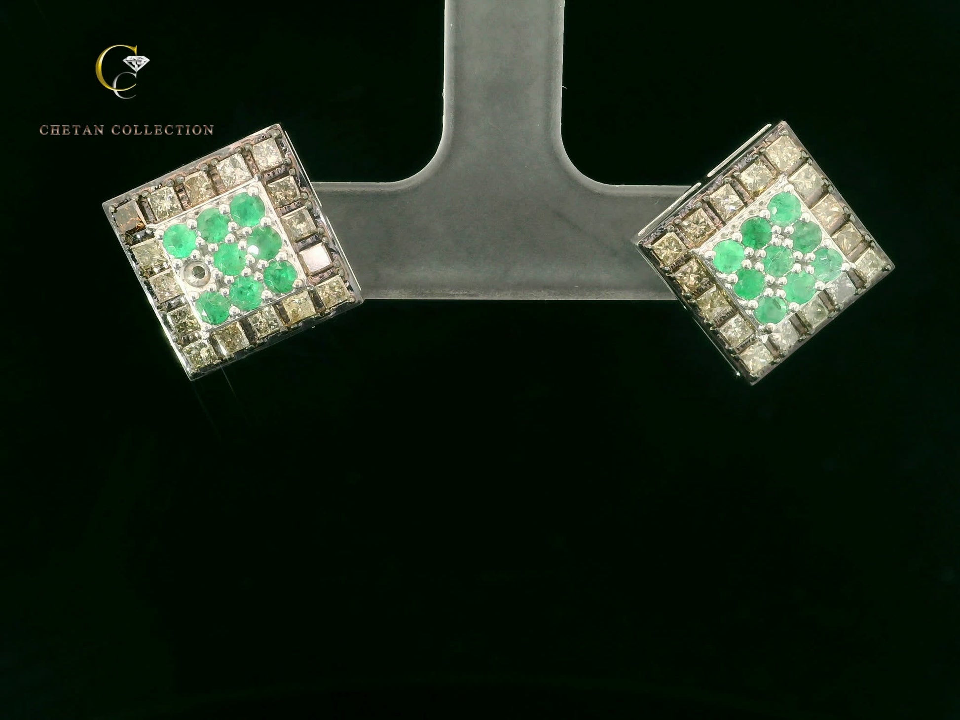 786 Earring 10KW 5.3 gm 1.3 ctw  Tag$2244