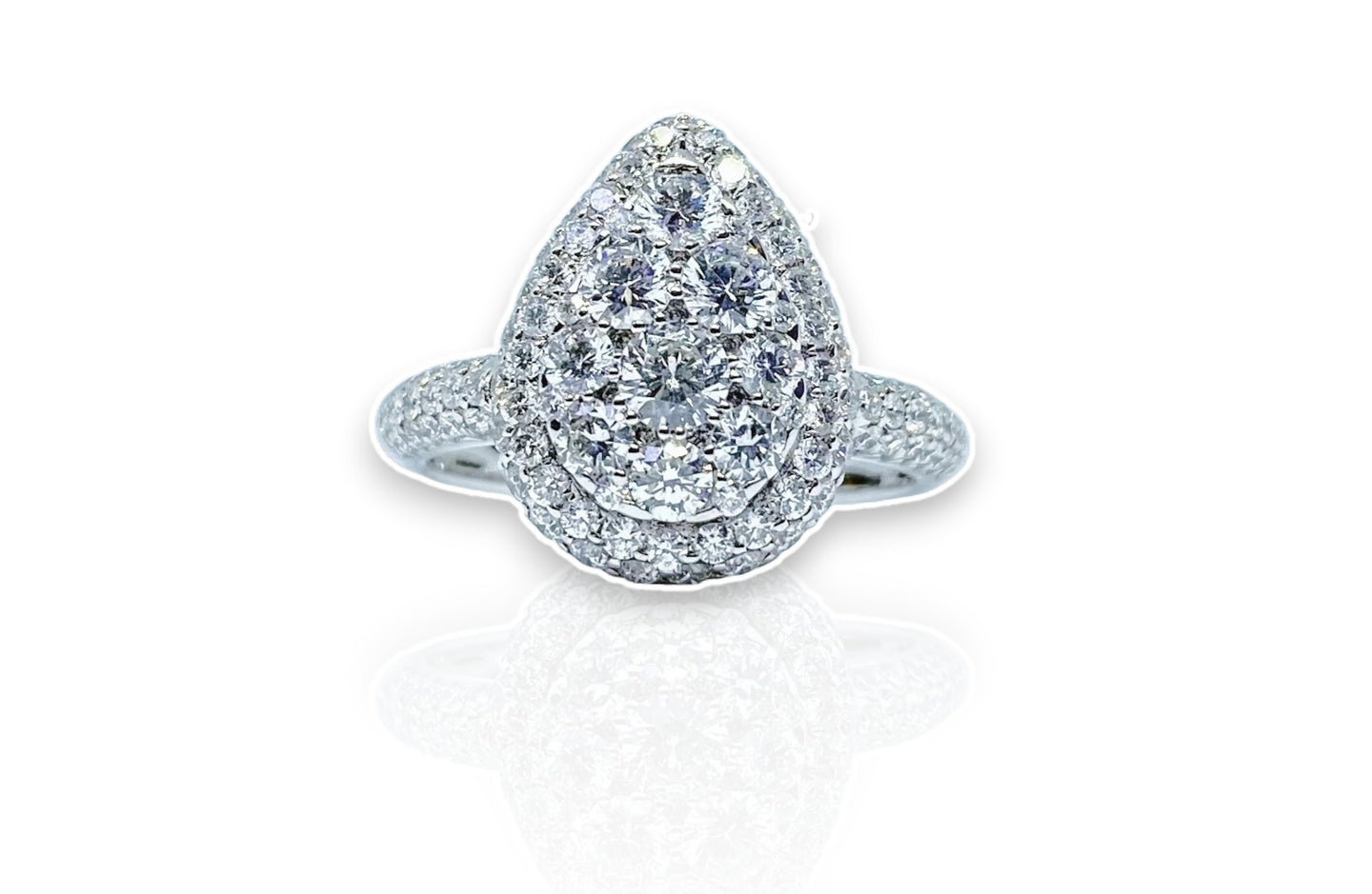 Dazzling Brilliance : 18KW gold ring with 4.55gm, 1.96ctw diamonds - Chetan Collection
